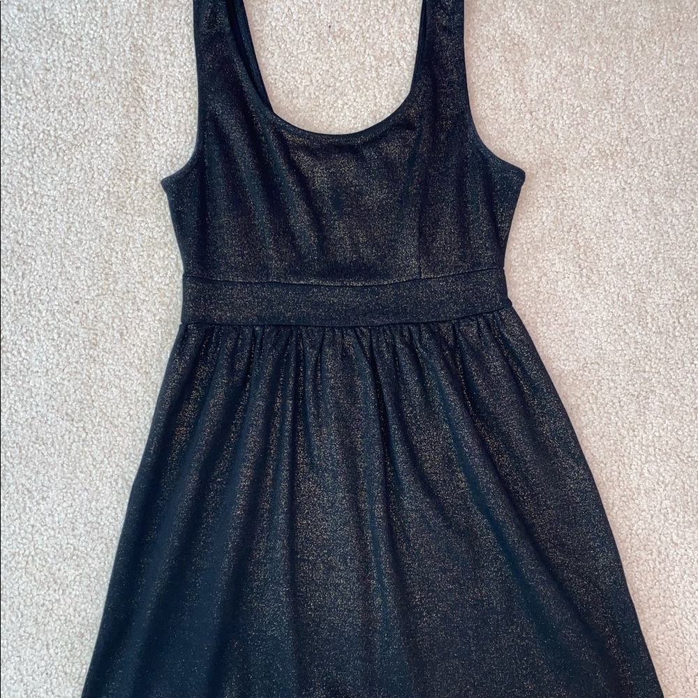 Cocktail Dress Black w/ Gold Dress (Forever 21)